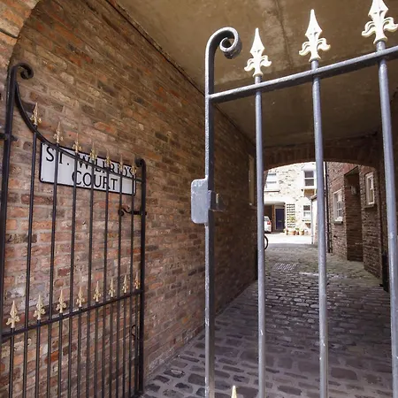 St Wilfrid's Court Lodge *
