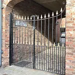 Lodge St Wilfrid's Court York